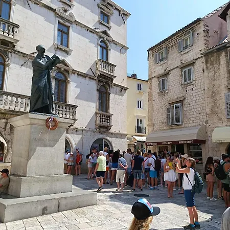 Stojanac Split